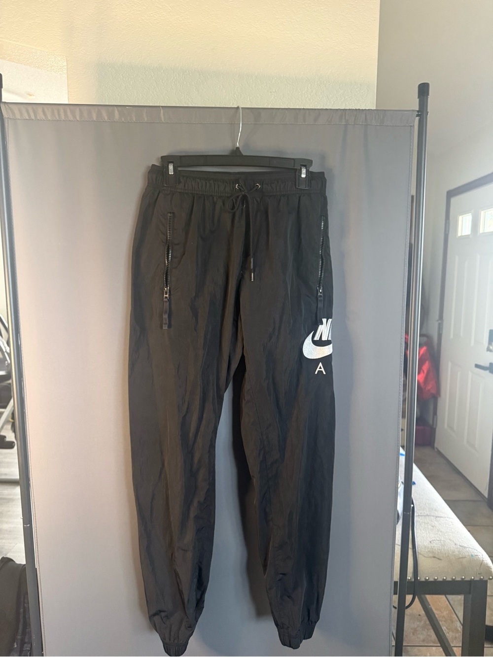 Nike Black womans Jogger Pants with Drawstring Waist